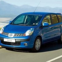 Воздушный фильтр на Nissan Note