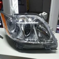 Фары на Camry 40