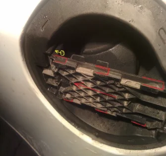 Лючок бензобака на Chevrolet Cruze