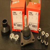 Шаровые опоры TRW