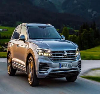 Замена салонного фильтра Volkswagen Touareg