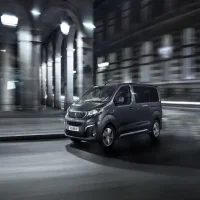 Комплектации Peugeot Traveller