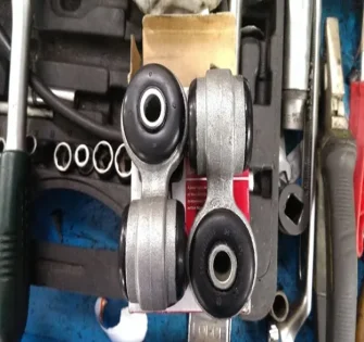 Стойки стабилизатора на Лада Приора