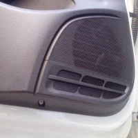 Проблемы с передней дверью на Volkswagen Polo