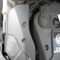 Воздушный фильтр Volkswagen Passat