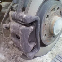 Тормозные колодки на Renault Kangoo