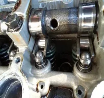 Есть ли гидрокомпенсаторы на Lancer 10