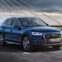 Комплектации Audi Q5