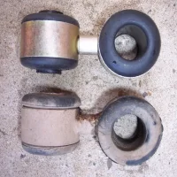 Стойки стабилизатора на Лада Гранта