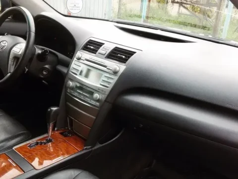 Подключение AUX и USB на штатной магнитоле Toyota Camry 40
