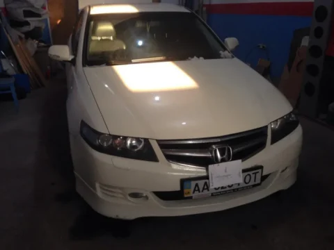 Камеры заднего вида на Honda Accord 7