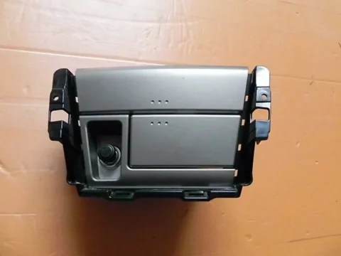 Прикуриватель Camry 40