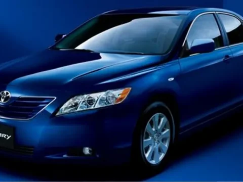 Описание и разновидности бамперов на Camry 40