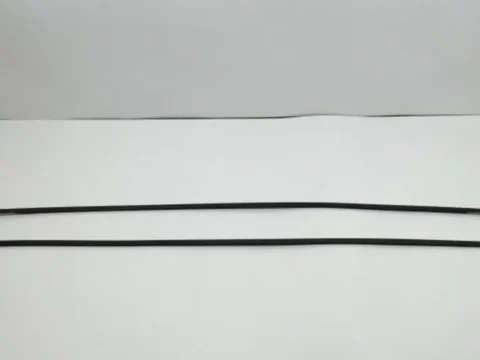 Молдинги на Toyota Camry 40