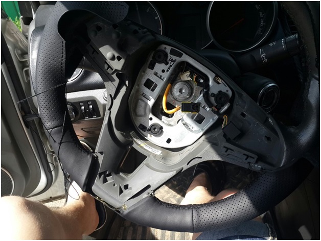 dismantled steering wheel