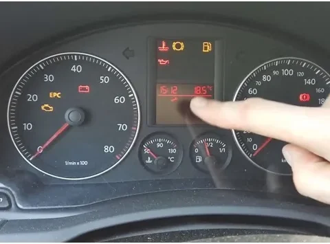 InSP на дисплее Volkswagen Polo