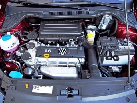 Капот Volkswagen Polo