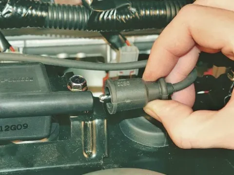 Катушка зажигания Lancer 9