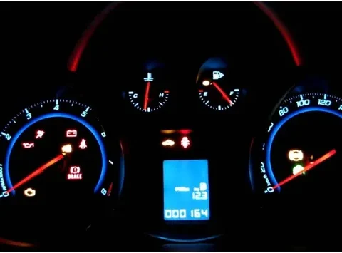 Приборная панель Chevrolet Cruze
