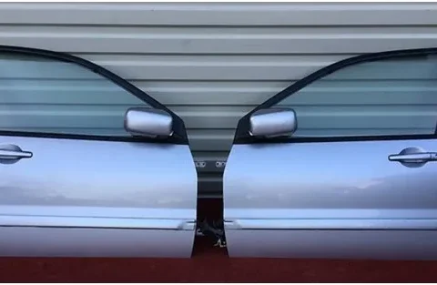Выбор передней двери на Mitsubishi Lancer 9