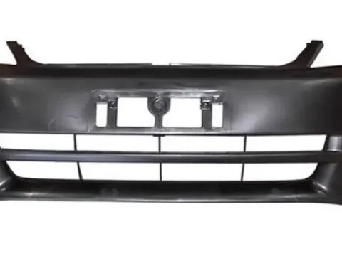 Бампер на Toyota Corolla 120