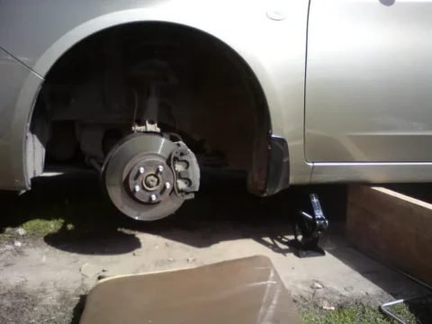 Тормозные колодки на Subaru Impreza