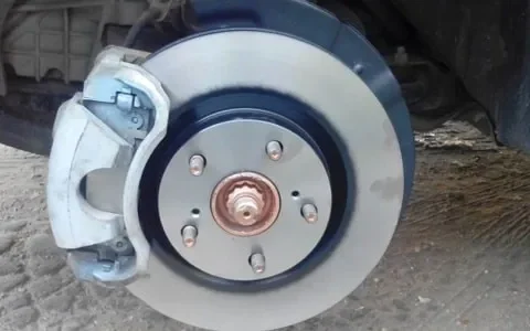 Тормозные колодки на Toyota RAV 4