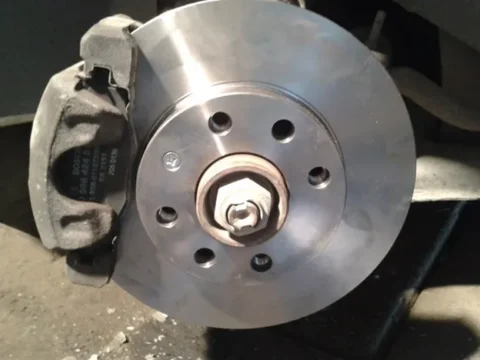Тормозные диски на Chevrolet Lanos