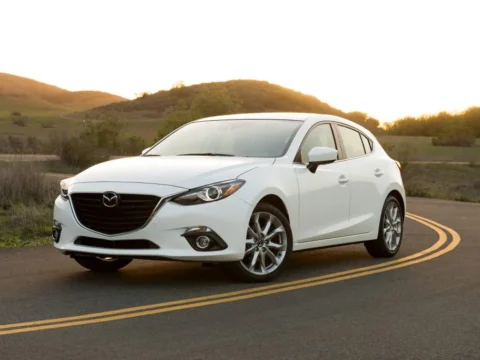 Шаровая опора на Mazda 3