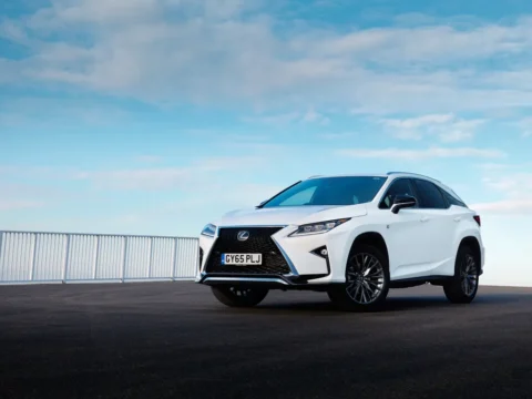 Комплектации Lexus RX200t