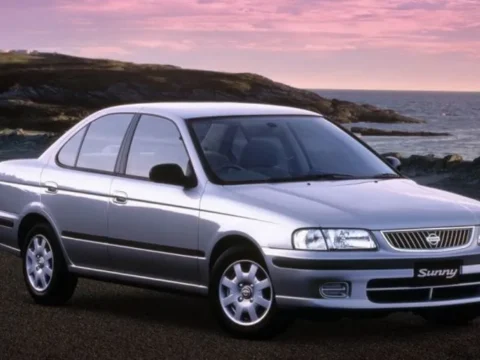 Предохранители на Nissan Sunny FB15