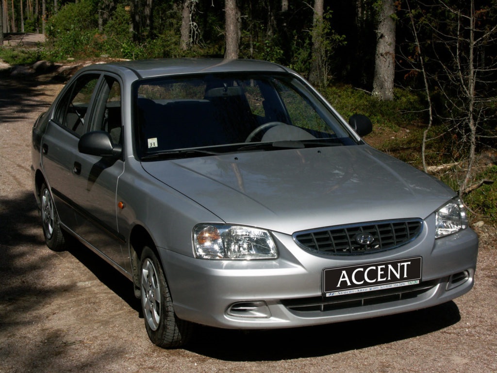 Hyundai accent фото
