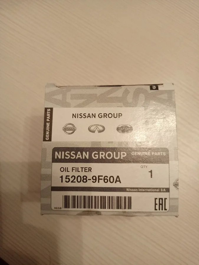 Масляный фильтр Nissan 15208-9F60A в коробке для Renault Sandero 2 с мотором 113 л. с.