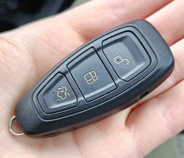 Ключ Ford Focus 3 без выкидного лезвия для машин с кнопкой запуска